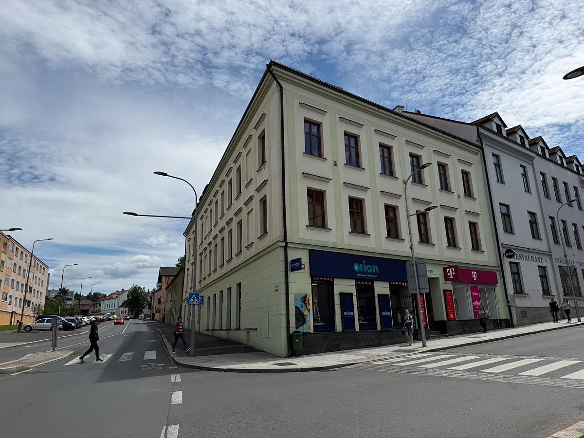 Pronájem obchodního prostoru 125 m²